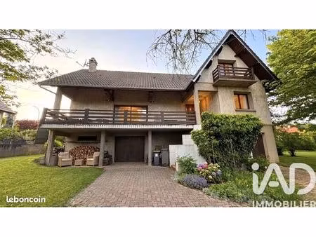 chalet 7 pièces 136 m²