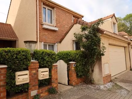 maison 7 pièces 120 m²