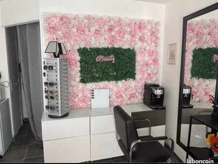 local commercial équipé en plein centre-ville - petit loyer