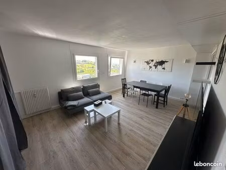 charleville-mézières – appartement t4 – vue panoramique – immeuble tour de bourgogne