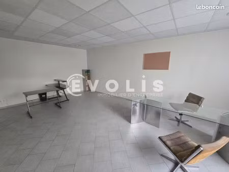 bureaux 88 m²