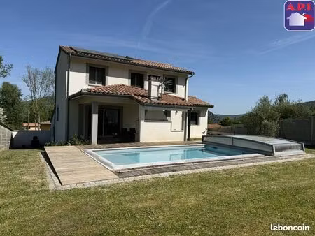 villa 5 pièces 114 m²