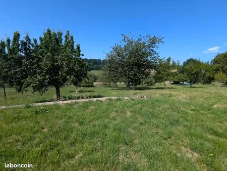 terrain 3220 m² francheval