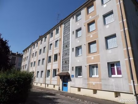 appartement 3 pièces 45 m²