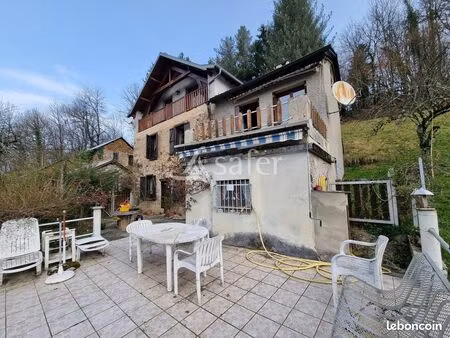 propriété 8 pièces 175 m²