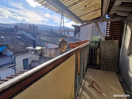 immeuble 10 pièces 200 m²