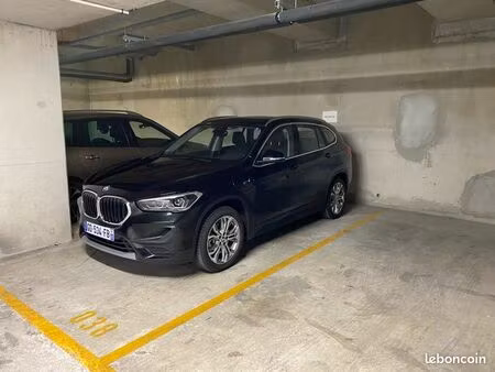parking entrée de ville clichy 14m2