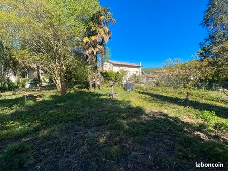grande maison de caractère + terrain constructible – cœur du mas-d’azil- gros potentiel