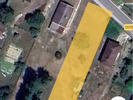 terrain constructible 1 500 m² – saint-oulph – 42 000