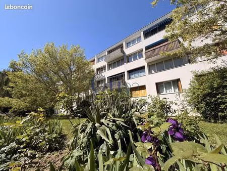 appartement 4 pièces 75 m²