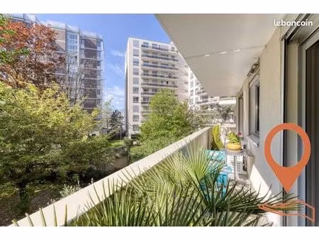 appartement en viager 3 pièces 77 m²