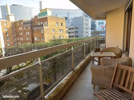 appartement t2 + terrasse parking et cave
