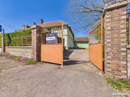 maison 5 pièces 130 m²