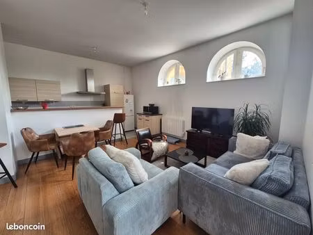 appartement 4 pièces 82 m²