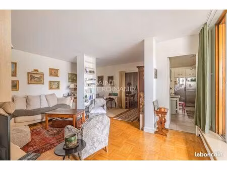 appartement 2 pièces 67 m²