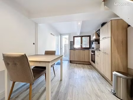 appartement t2 à louer 43 m² duplex