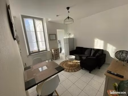 t2 meublé - sainte savine