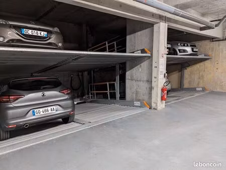 place de parking sécurisée - avenue du général de gaulle (limite vanves/clamart)