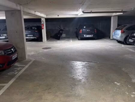 place parking couverte rueil malmaison