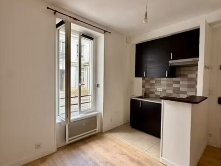 studio 1 pièce 20 m²