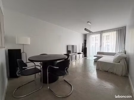 appartement t3 meublé 69 m² – issy-les-moulineaux – parking