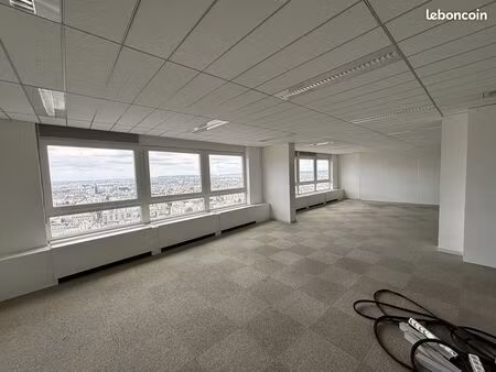 bureaux 421 m² courbevoie