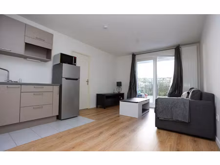 location appartement  37 m² t-2 à bagnolet  1 300 €