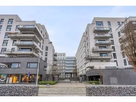 appartement met 3 slaapkamers naast het kanaal van brussel