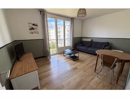 location appartement  54.21 m² t-2 à joué-lès-tours  650 €