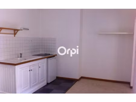 location appartement  33.72 m² t-2 à lille  620 €