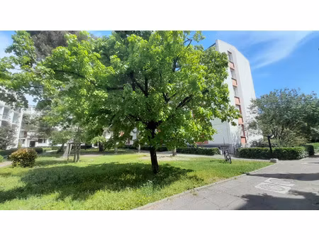 grand f2 montpellier estanove