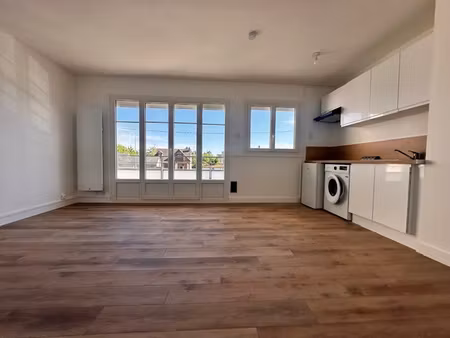 studio st pryve st mesmin