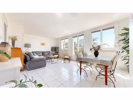 appartement t4 de 78m² - impasse richard  villeurbanne