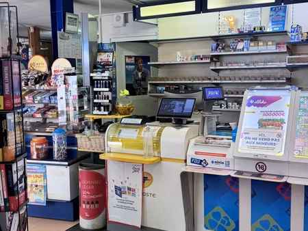 vente tabac/loto/presse 60 m²