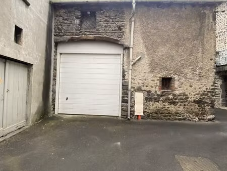 entrepot pour stockage ou stationnement centre ville aubiere