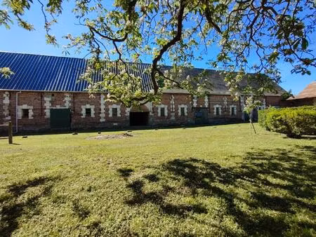 propriete de caractere au riche passe