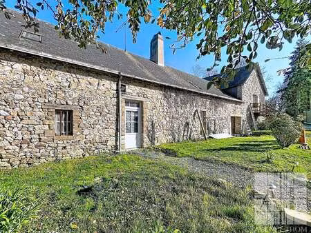 vente maison à chailland (53420) : à vendre / 148m² chailland