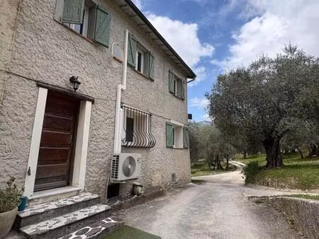 coaraze - maison mitoyenne de 5 pièces à louer