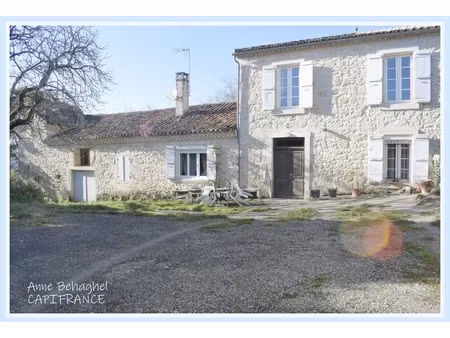 dpt (32)  à vendre corps de ferme 170 m2- terrain de 11642m2