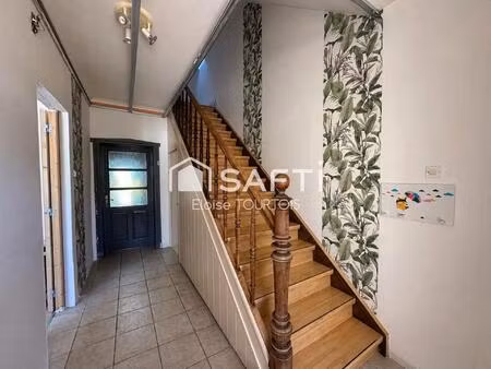 une maison à fort potentiel  idéale pour un projet de rénovation.