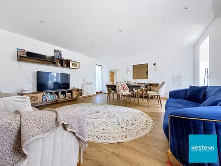 a 8 min du centre de feurs  à mizerieux ancienne maison rénovée de 120 m2 habitables sur 1
