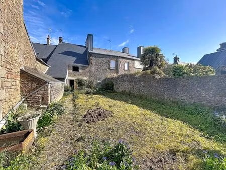 maison individuelle au calme avec jardin et garage
