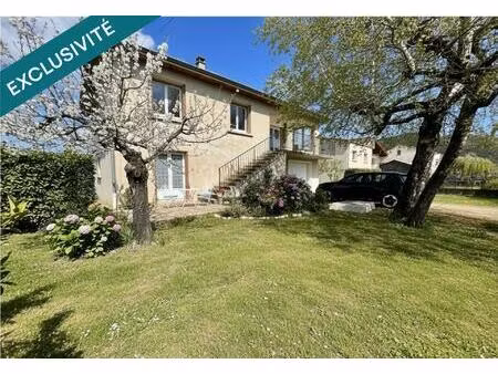 maison individuelle sur 2 niveaux (divisible en appartements - 210m2 au sol)