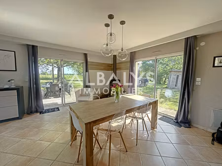 maison 4 chambres avec jardin arboré  piscine hors sol et cu