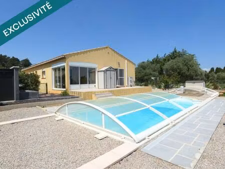 villa 4 faces de plain pied de 126m² avec dépendance sur terrain arboré de 807m² avec pisc