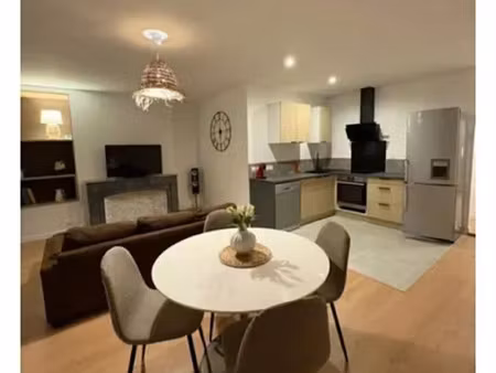 location meublée appartement 3 pièces 83 m² à rive-de-gier (42800)  885 €