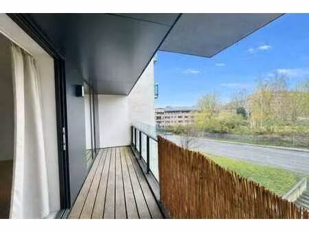 charmant studio dans un quartier calme