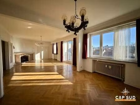 uccle - brugmann : appart. lumineux 110m² avec garage
