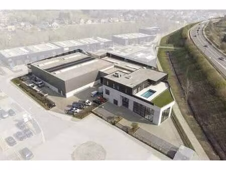 immeuble commercial moderne avec appartement à vendre à aars