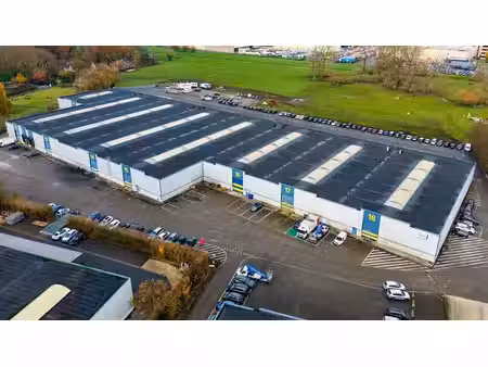 entrepôt avec bureaux idéalement situé à louer sud d’anvers
